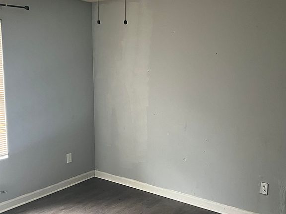 5th image of 248 1st Ave