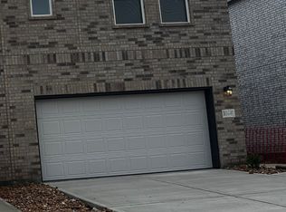 2144 Salinas Dr, Rosharon, TX 77583