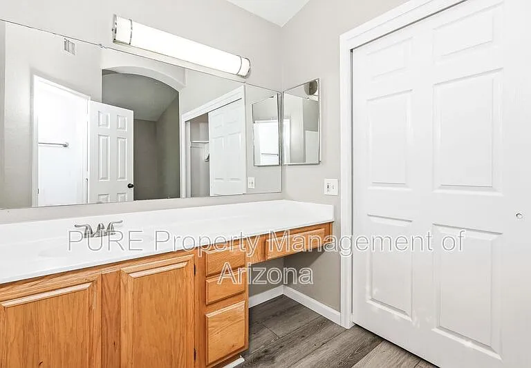 2638 N Saffron Cir — Photo 16