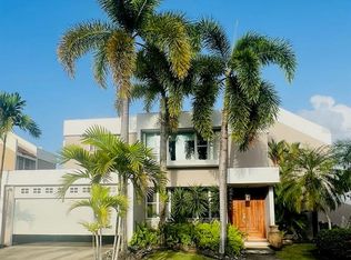 303 Calle Orch, Dorado, PR 00646