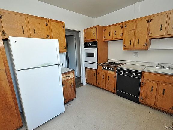 5th image of 281 Garth Road #A6H
