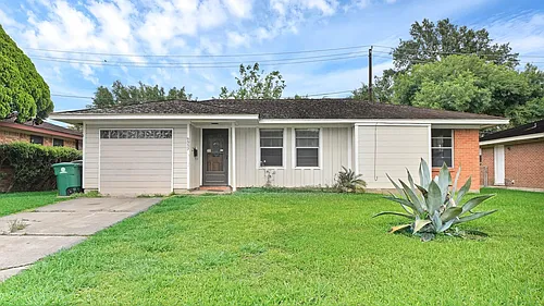 9953 Mango St Photo 1