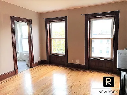 Rented by R New York | media 38