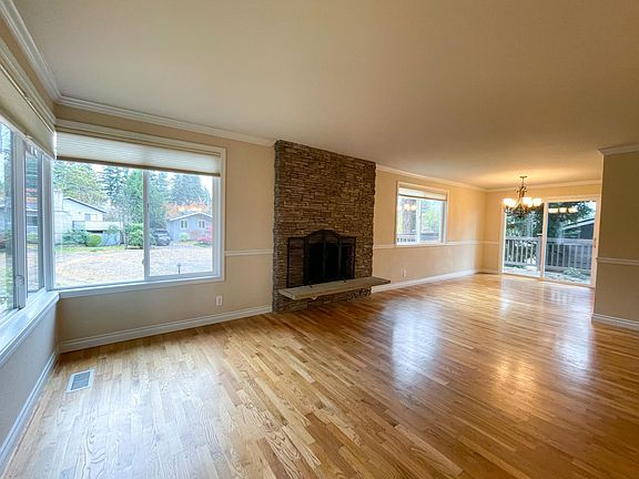 5th image of 4808 240th St SW