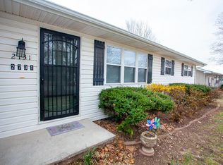 2731 W Turner St, Springfield, MO 65803