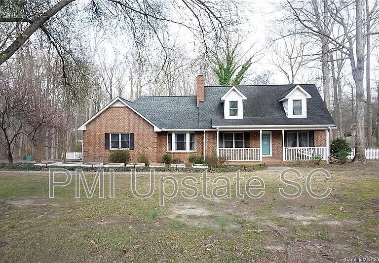 4264 Walnut Ridge Rd — Photo 1