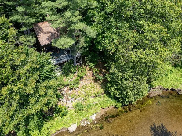 7258 Us Route 9, Elizabethtown, NY 12932
