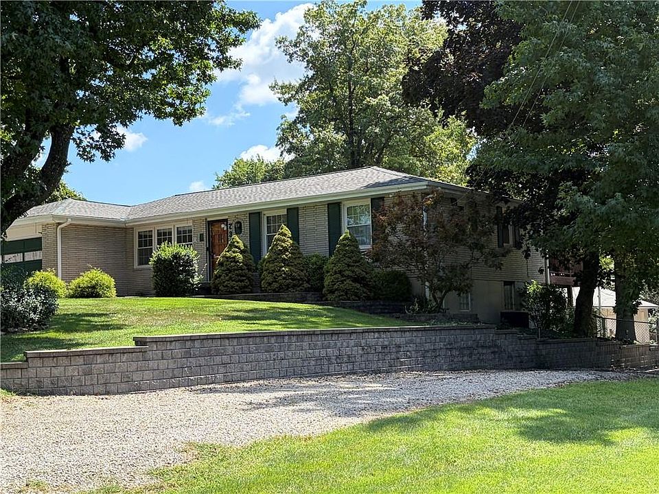 2nd image of 734 N Allen Rd