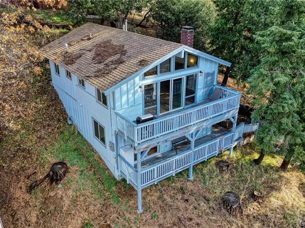 23922 Zuger Dr, Lake Gregory, CA 92325