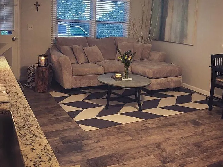 1393 S Foothill Dr #STUDIO — Photo 2