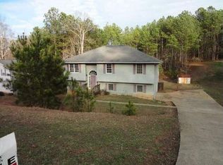 135 Balouse Gilley Dr, Carrollton, GA 30116