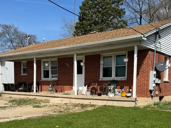 300 Barrington Rd, Wauconda, IL 60084