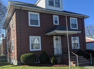 38 Raymond Rd, Salem, MA 01970