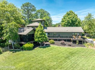 331 Southshore Dr, Greenback, TN 37742