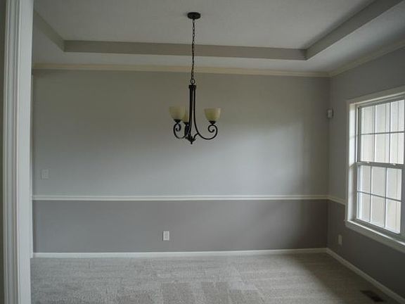 4th image of 1004 N 3rd St