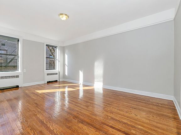 4th image of 822 Ocean Ave #5H