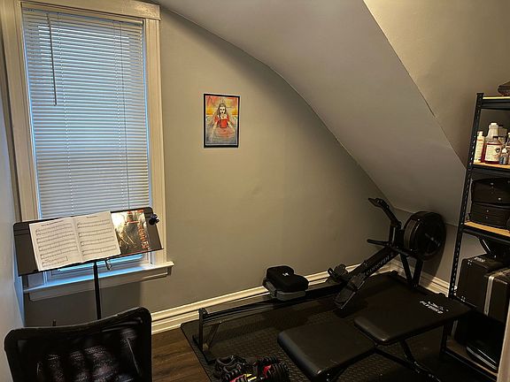 5th image of 3429 W McLean Ave Unit 1