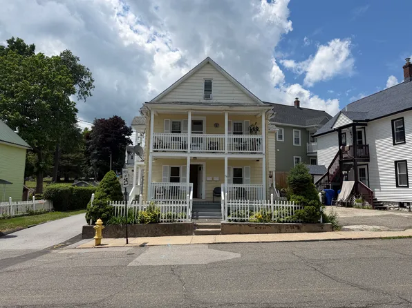 135 Wall St, Torrington, CT 06790