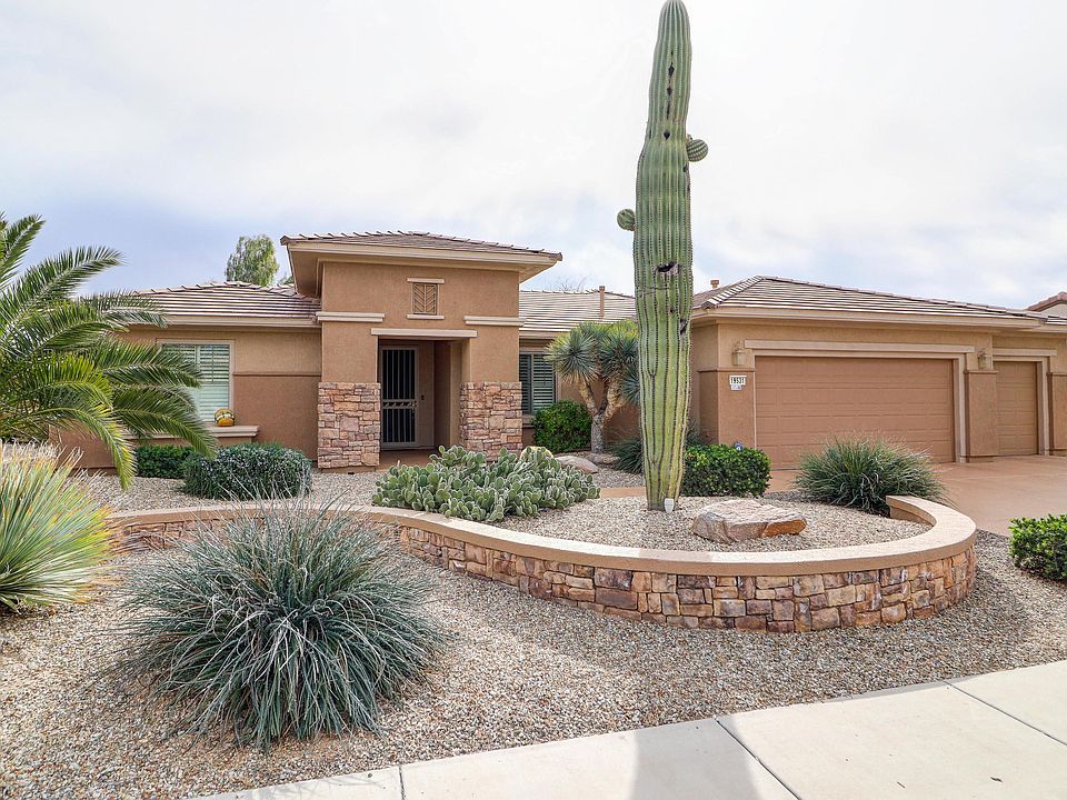1st image of 19531 N Regents Park Dr