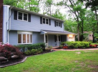 107 Oak Creek Rd, East Windsor, NJ 08520