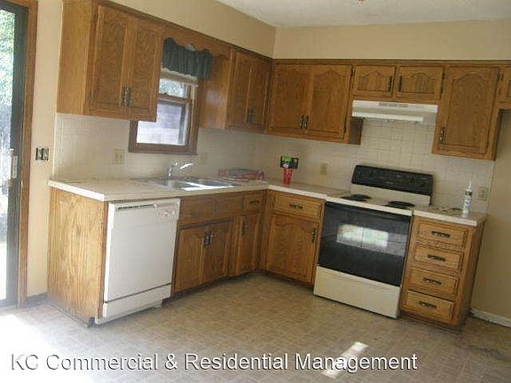4th image of 7013 Orchard St #7013