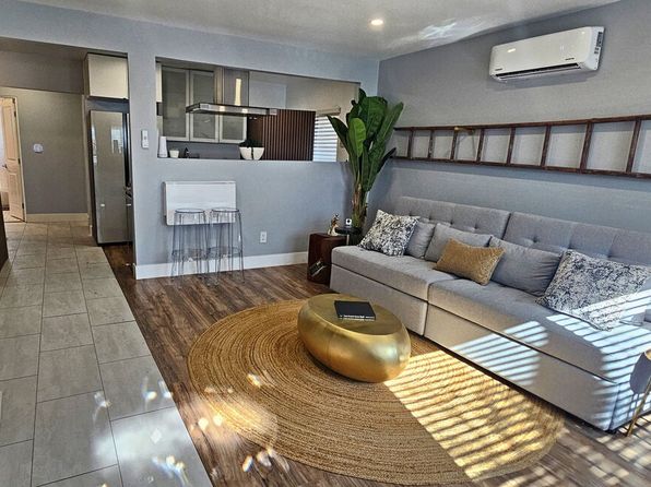 santa-clarita-california-20207569 picture