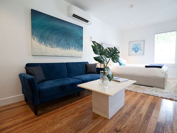 3rd image of 40 Phoenetia Ave #Id1056485p