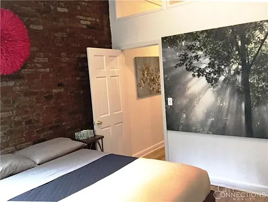 Rented by City Connections Realty | media 23