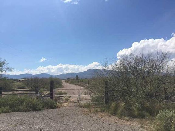 3rd image of 37690 State Highway 20