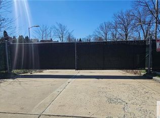 227 Washington St, Perth Amboy, NJ 08861