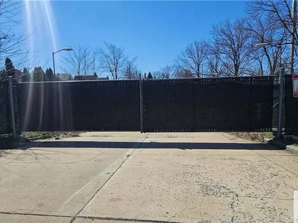 227 Washington St, Perth Amboy, NJ 08861