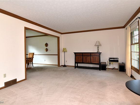 4th image of 34700 Ada Dr