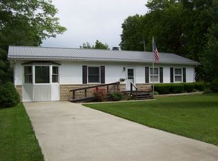 1319 Washington St, Covington, IN 47932