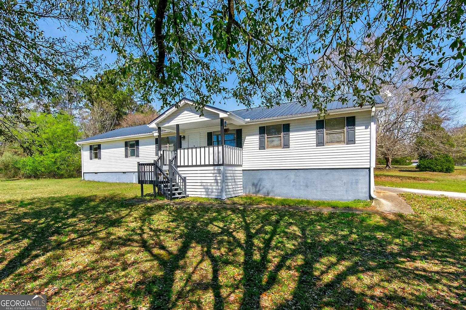 5 Hearthstone Dr photo 1