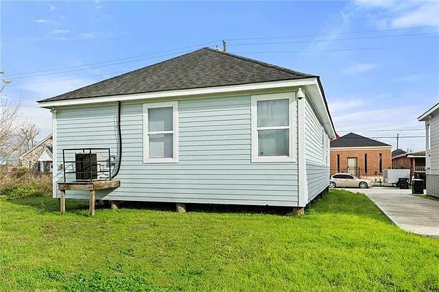 3316 Metropolitan St — Photo 12