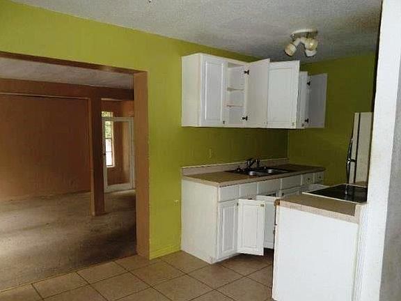5th image of 5625 Bryson Dr