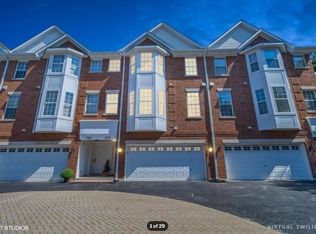 779 N Regis Ct, Palatine, IL 60067