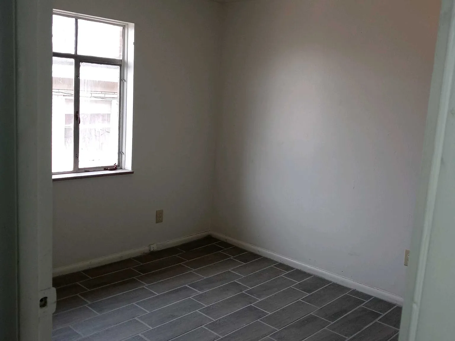 1 bed, 650 sqft, $680 — Photo 4