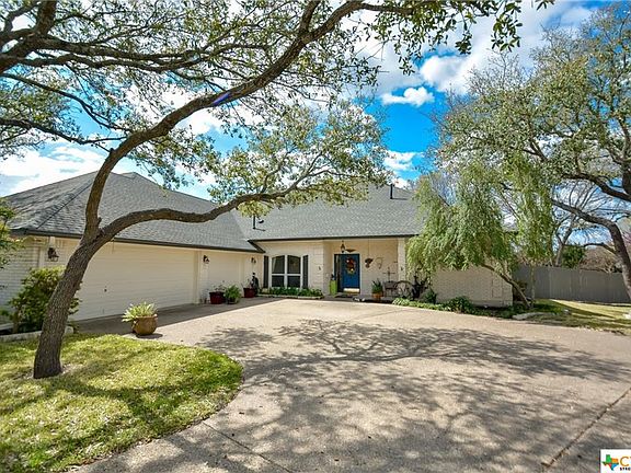 3rd image of 1814 McGinnis Ct