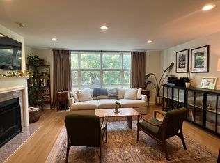 937 W Wrightwood Ave #B, Chicago, IL 60614