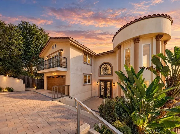 3670 Holboro Dr, Los Angeles, CA 90027