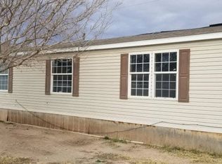 610 Walnut St, Loving, NM 88256