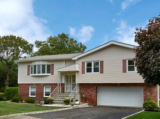 248 Lakeview Ave, West Harrison, NY 10604