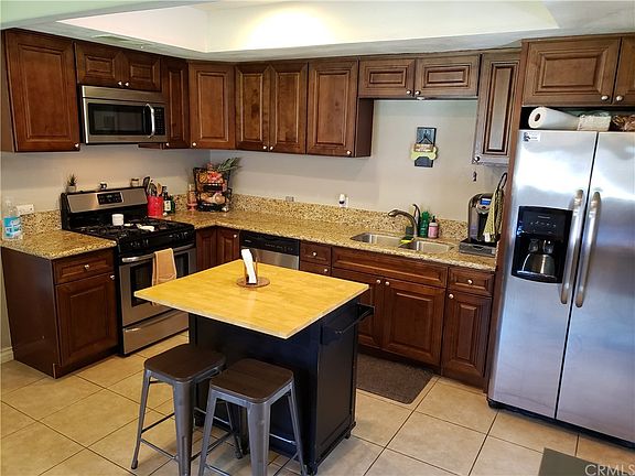 3rd image of 513 N Imperial Ave