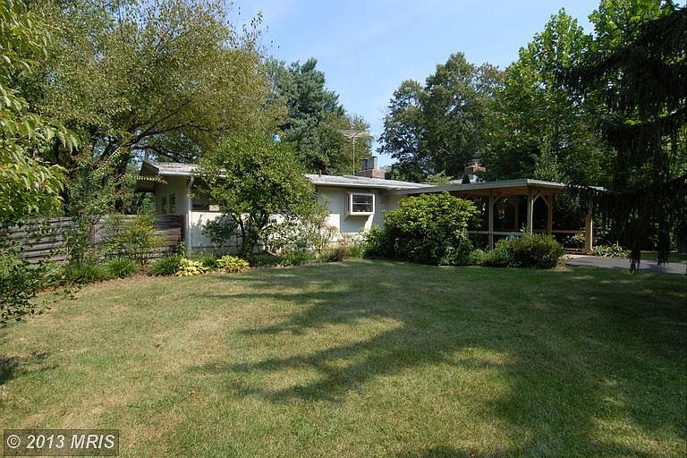 1st image of 7816 Sycamore Dr