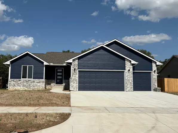 3478 N Forest Park St, Derby, KS 67037