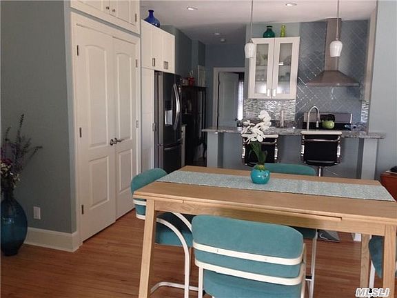 5th image of 36 The Cres APT 11