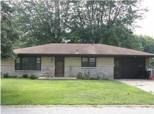 506 S Carr Rd, Plainfield, IN 46168
