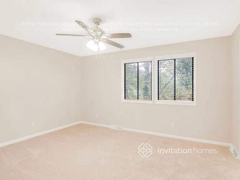 7812 Haymarket Ln — Photo 12