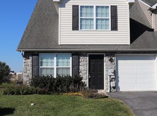 108 Fuzzy Tail Dr, Ranson, WV 25438